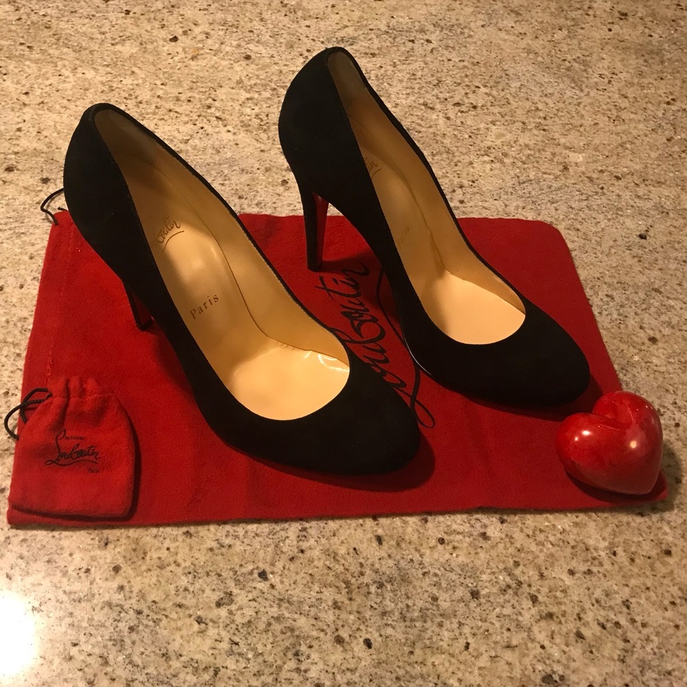 Authentic Christian Louboutin Simple Pump, Suede - Picture 5 of 6